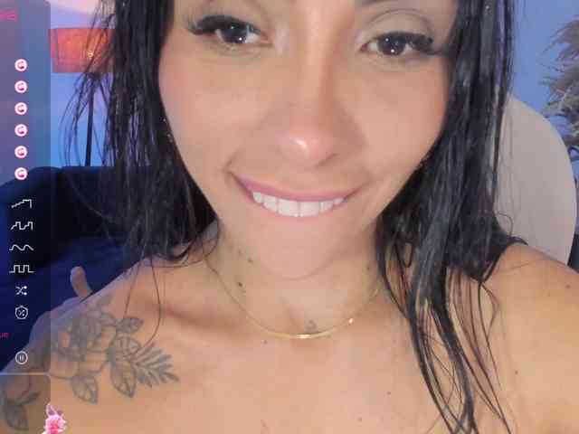sarah-stonne webcam