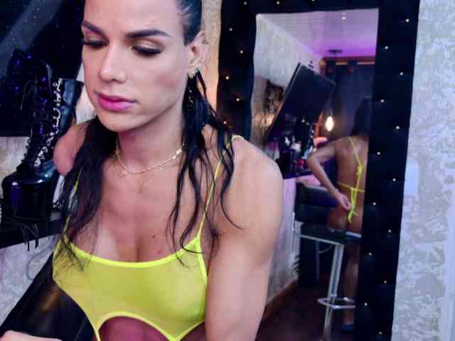 Stefania1812x Live Webcam on BongaCams