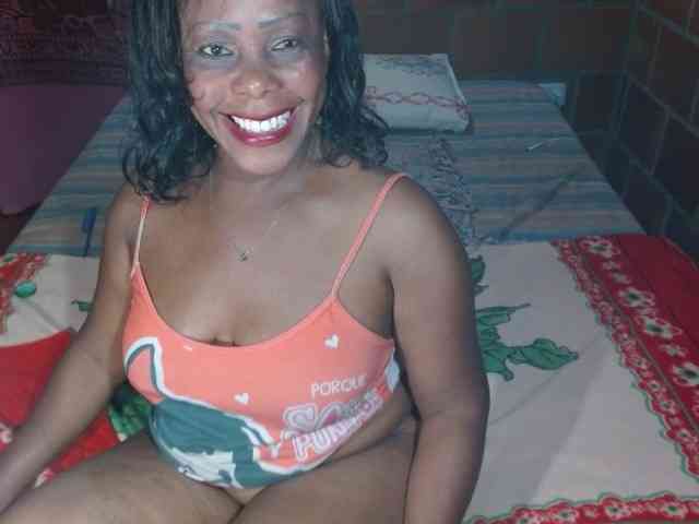 free voyeur cam EMYYLI2