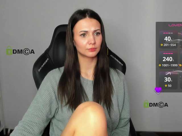 Cute-Shy's BongaCams show and profile