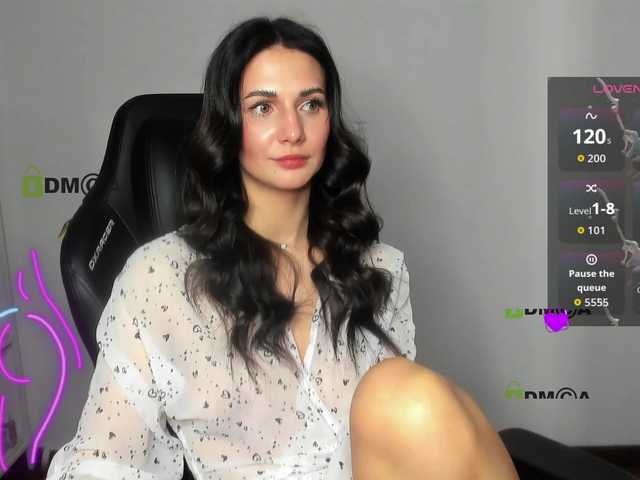 Cute-Shy's BongaCams show and profile