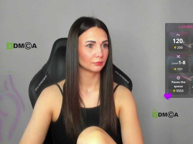 Cute-Shy's BongaCams show and profile