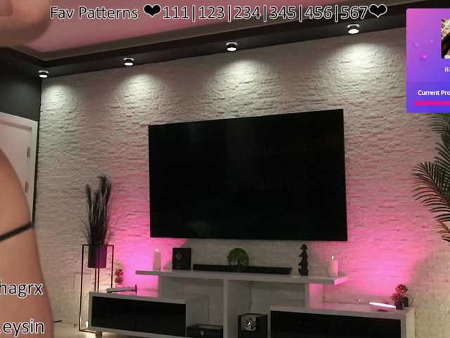 haileygrx's BongaCams show and profile