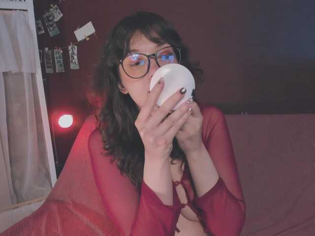 juby-yubi Live Cam and Statistics on UnifiedCams