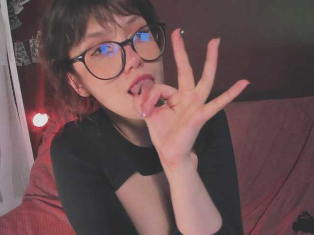 juby-yubi's BongaCams show and profile