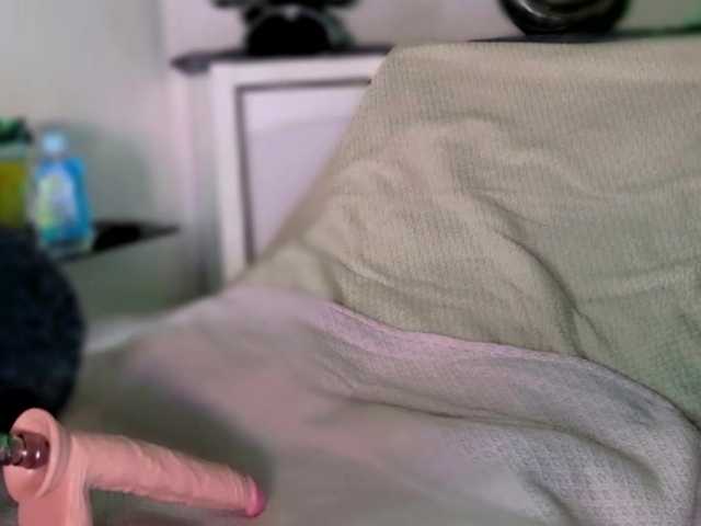 2bigass4u's BongaCams show and profile