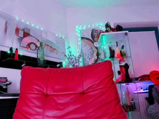  2bigass4u chat room