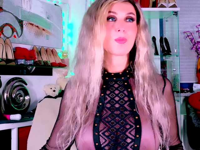 2bigass4u's BongaCams show and profile