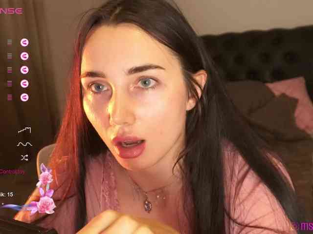 EliDeVil webcam