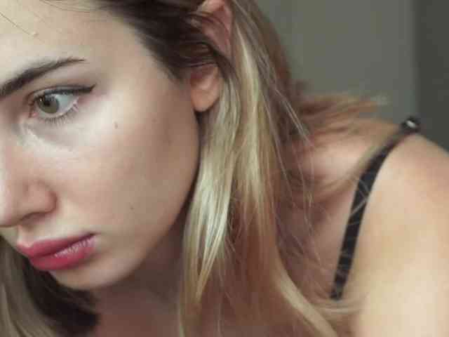 elidevil Live Webcam on BongaCams