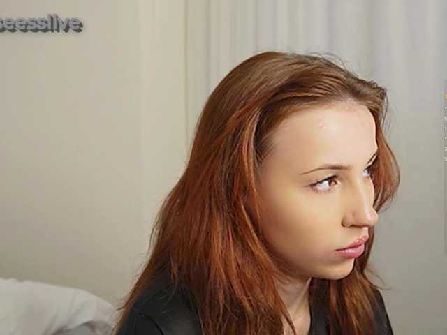 Greedy-Kim5's BongaCams show and profile