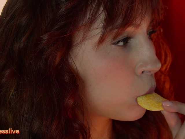 Greedy-Kim5's BongaCams show and profile