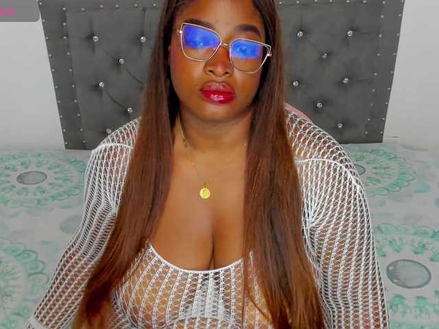 NinaaGrey's BongaCams show and profile