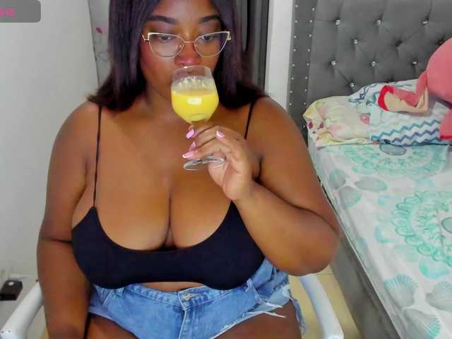 NinaaGrey's BongaCams show and profile