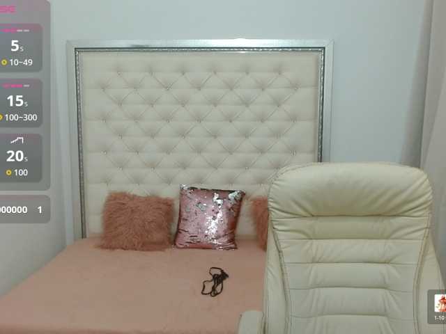 erykajoyy's BongaCams show and profile