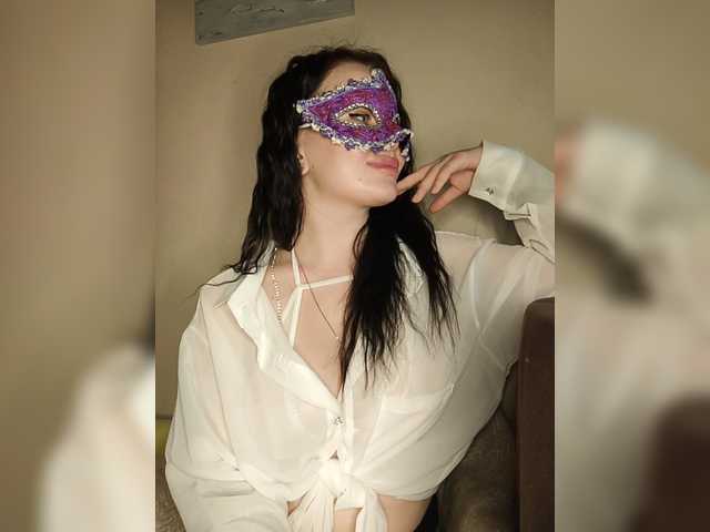 Molly-sex's BongaCams show and profile