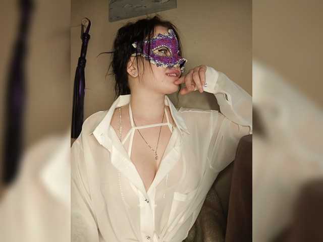 Molly-sex's BongaCams show and profile