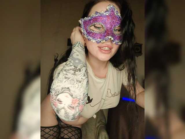 Molly-sex's BongaCams show and profile