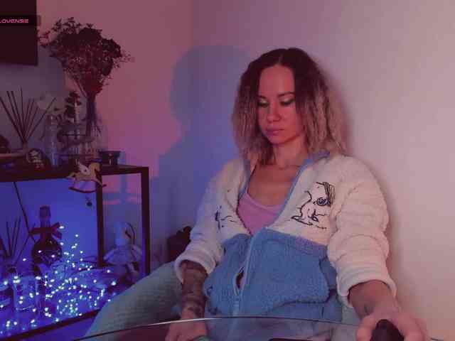 Mommiespanties webcam