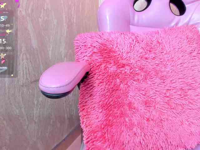 Agatharussh webcam