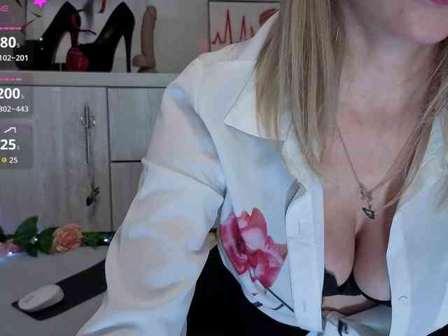 famouswomen famouswomen