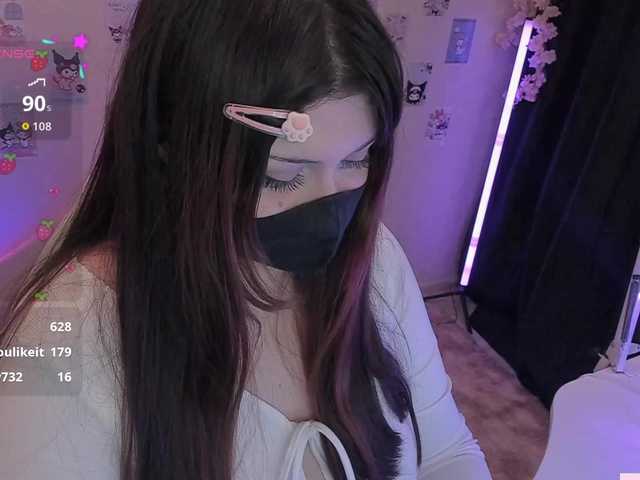 -Nanamin-'s BongaCams show and profile