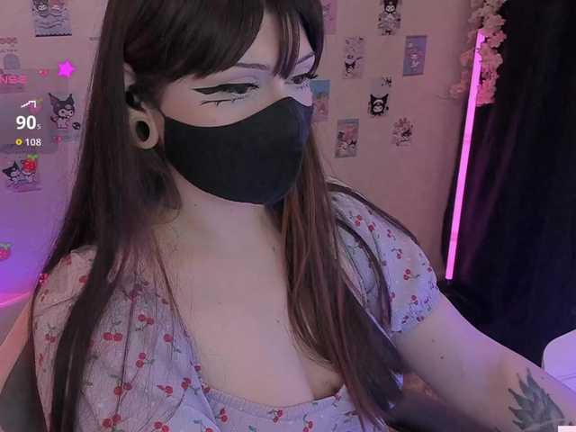 -Nanamin-'s BongaCams show and profile