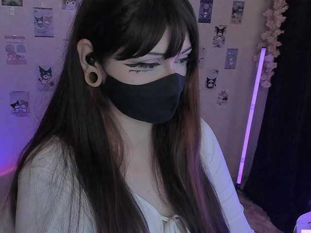 -Nanamin-'s BongaCams show and profile