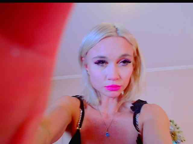 AlinaLoves AlinaLoves