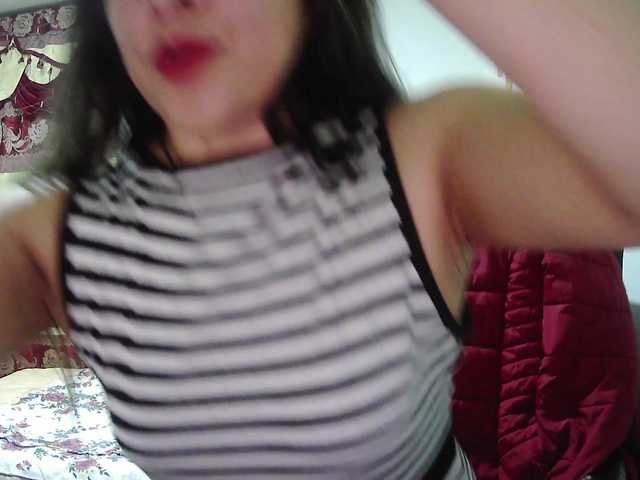 Malishka19's BongaCams show and profile