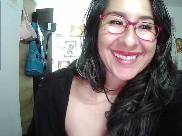 Malishka19's BongaCams show and profile