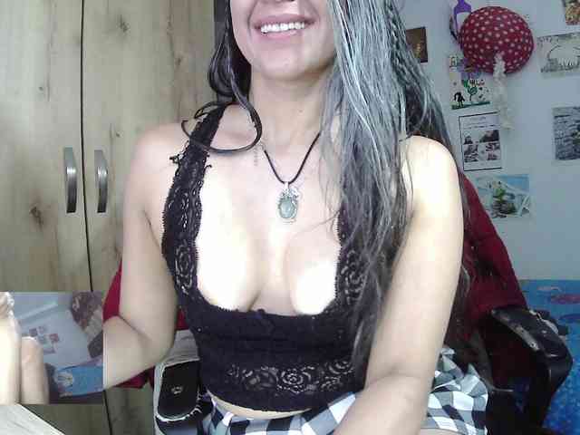 Malishka19 webcam