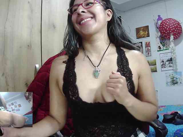 Malishka19 webcam