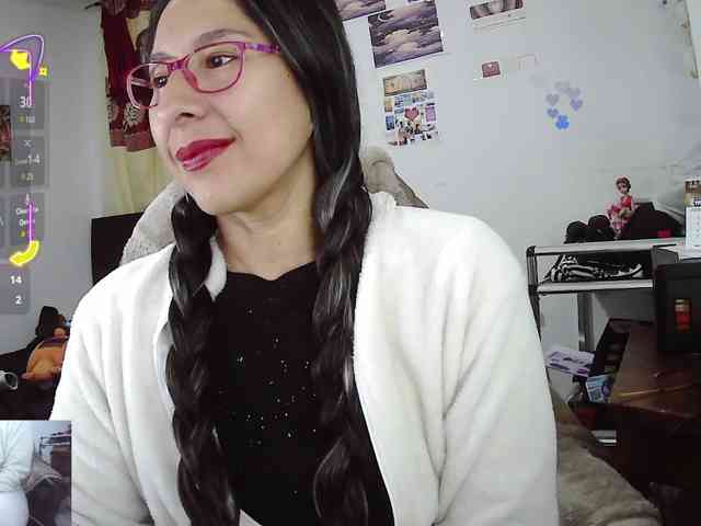 Malishka19 webcam