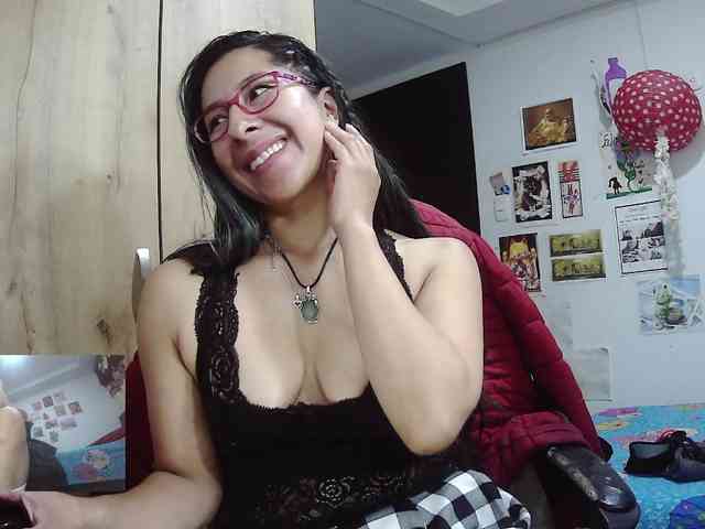 Malishka19 webcam