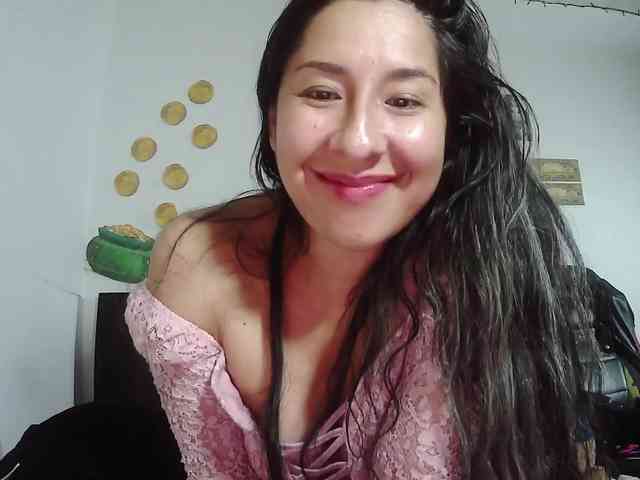 Malishka19 webcam