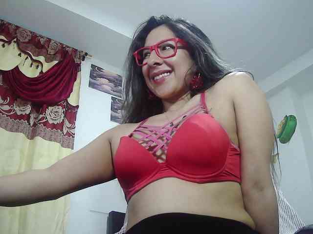 Malishka19 webcam