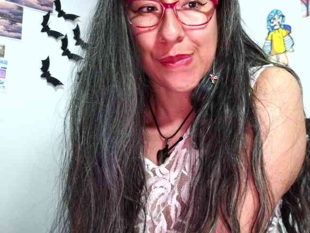 Malishka19 webcam