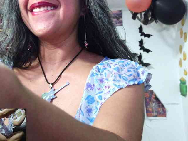 Malishka19 webcam