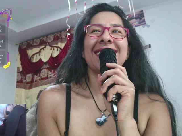 Malishka19 webcam