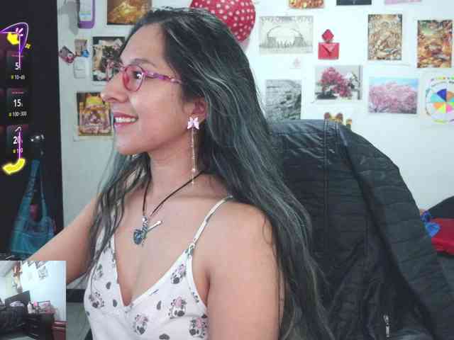 Malishka19 webcam