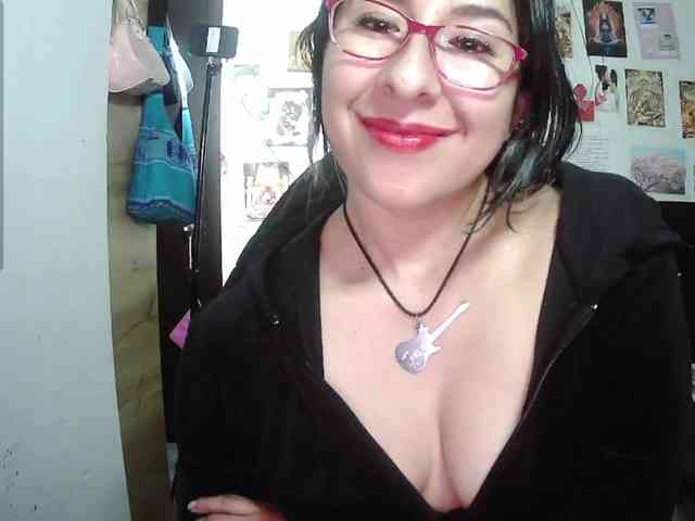 Malishka19 Malishka19