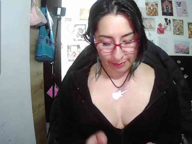 Malishka19 Malishka19