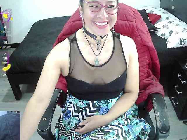 Malishka19 webcam