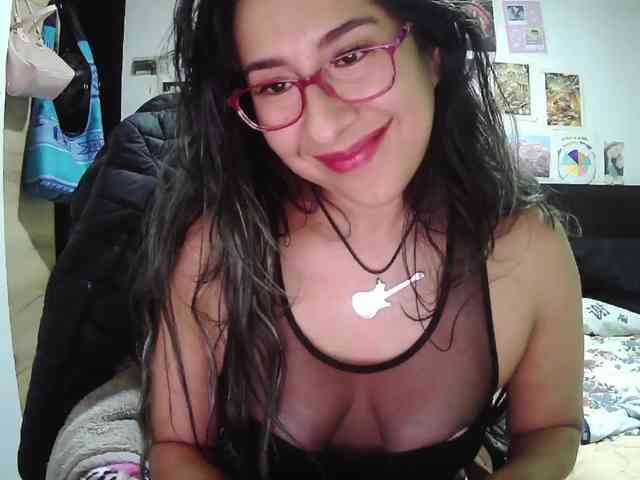 Malishka19 webcam