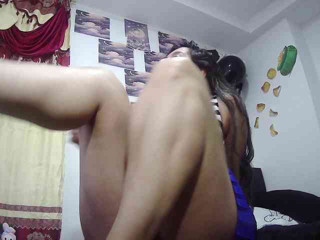 Malishka19 webcam