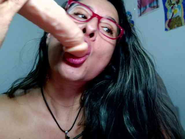 Malishka19 Malishka19