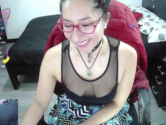 Malishka19 webcam