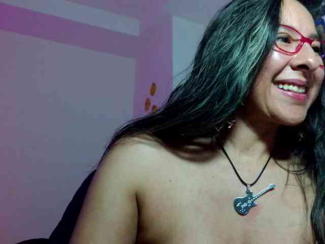 Malishka19 Malishka19