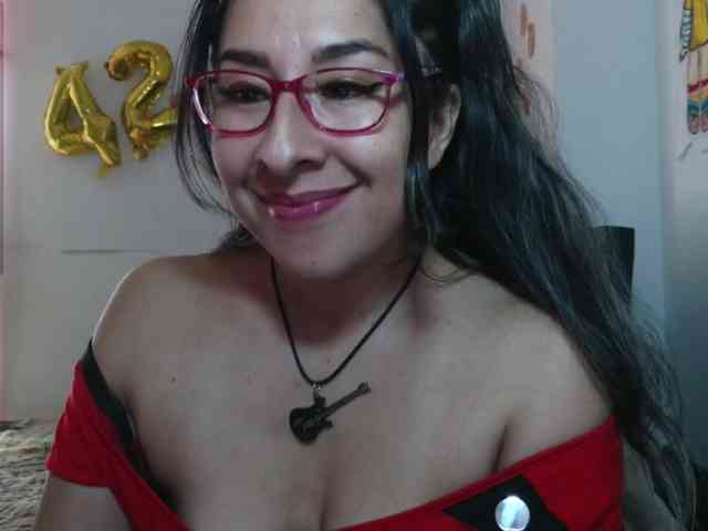 Malishka19 webcam